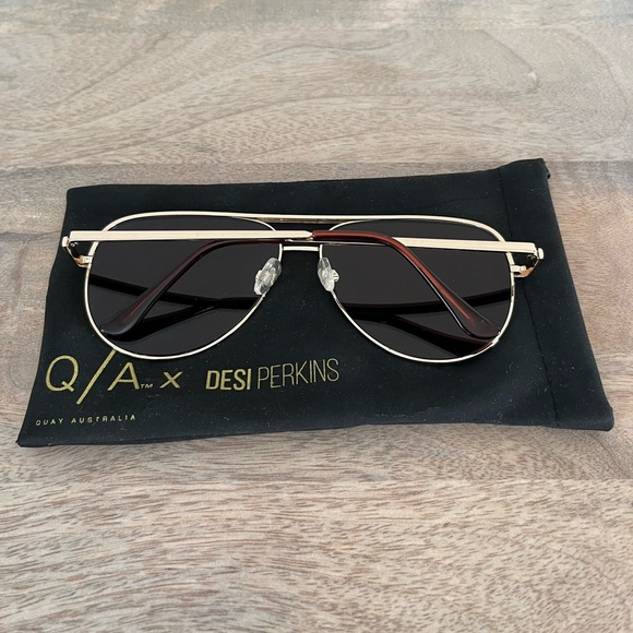 Quay Australia x Desi Perkins High Key Gold Aviator Sunglasses - Picture 3 of 3
